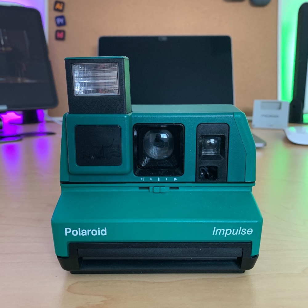 Polaroid